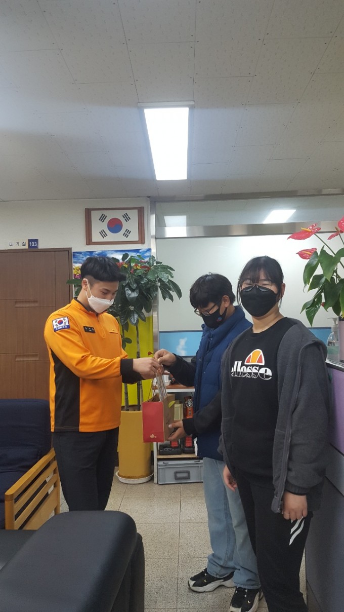 KakaoTalk_20211119_113827348_02.jpg